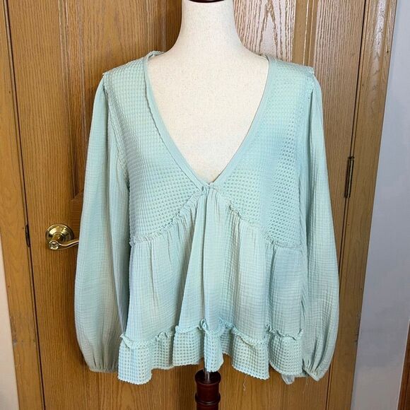 Arula Light Green V-Neck Thermal Gauze Long Sleeve 3X - Picture 2 of 7